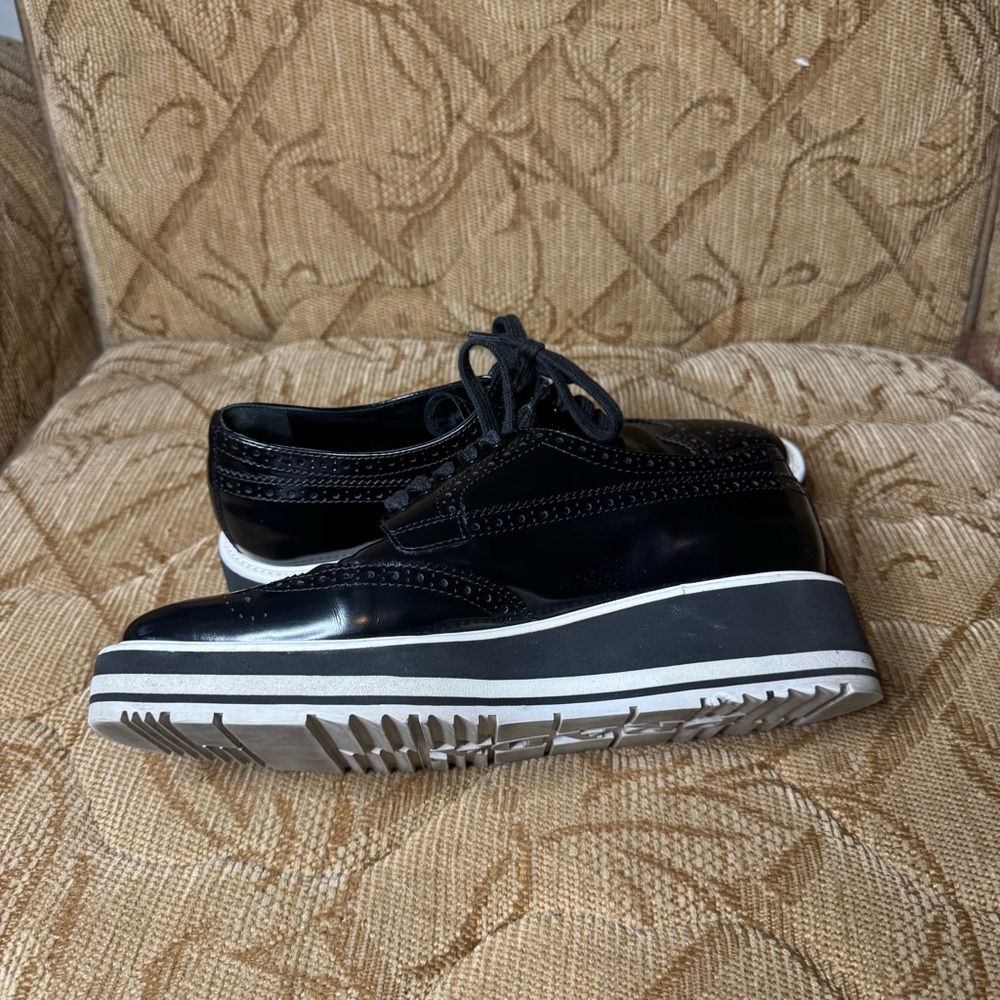 Prada Black Leather Wingtip Platform Brogues Blac… - image 5